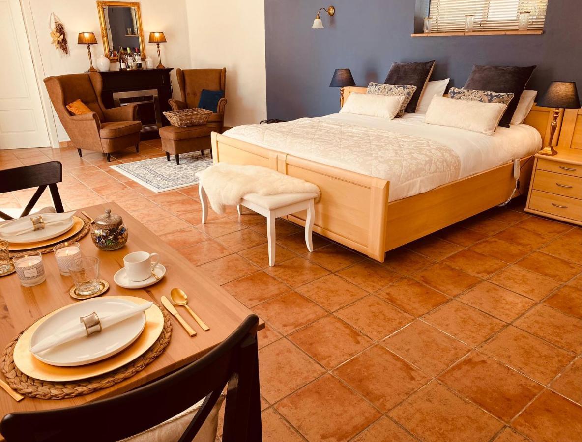 マルベーリャ Casa Capricornio Bed & Breakfast エクステリア 写真